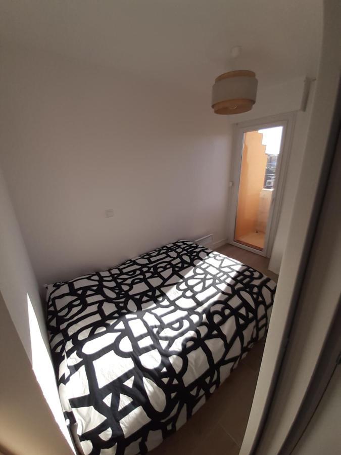 Appartement 2 Pieces Les Arcades - Draps Et Serviettes Non Fournis ลูกัท ภายนอก รูปภาพ